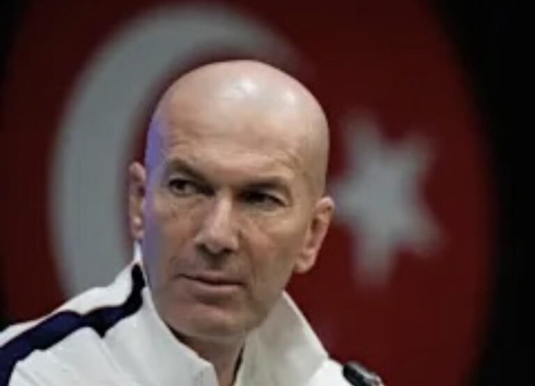 Zidane set for emotional France debut