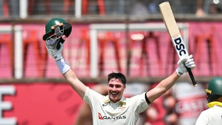Renshaw’s 190 puts Australia ahead