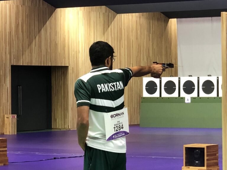 Bashir blasts into Asian Games final
