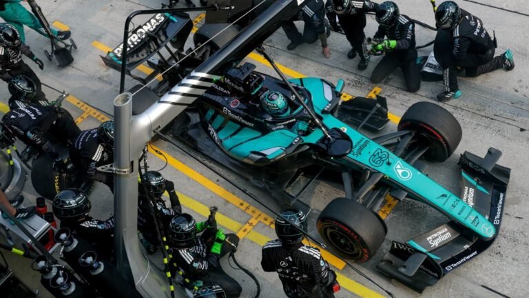 Russell hit with Singapore grid penalty