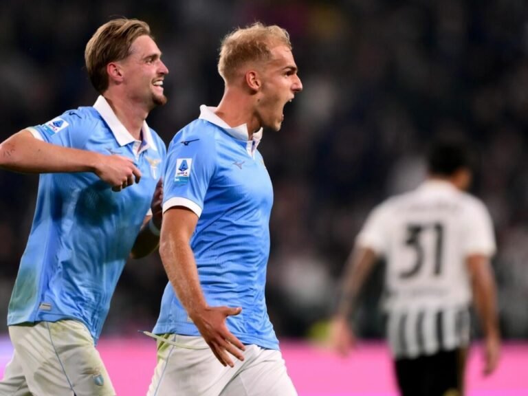 Lazio thrash Juventus to join Inter on top