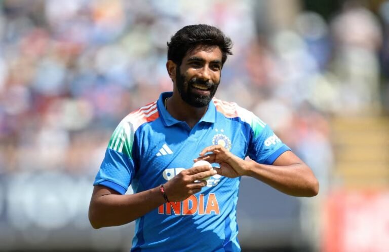 Shastri urges India to use Bumrah sparingly ahead of ODI World Cup