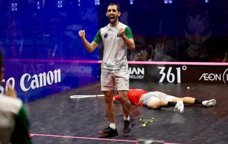 Pakistan down Hong Kong to move into men’s team squash final